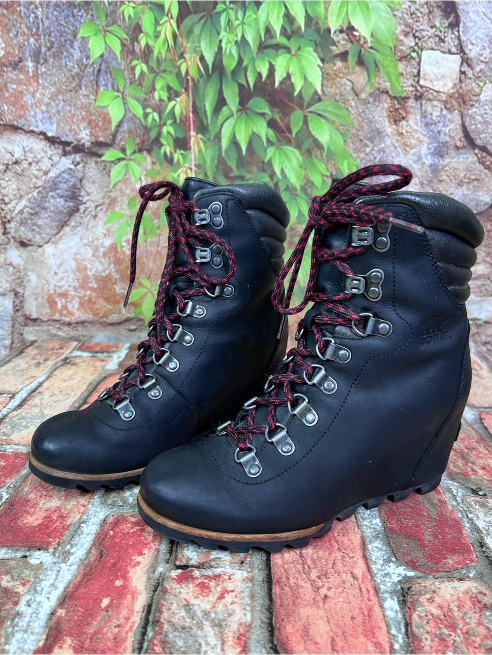 SOREL Black Leather Hidden Wedge Lace Up Boots, 7 - Picture 2 of 15